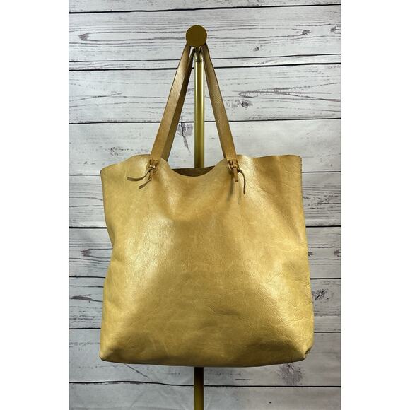 Madewell Handbags - Madewell Tan Leather Large Tote Bag Minimalist Shopper Shoulder Purse